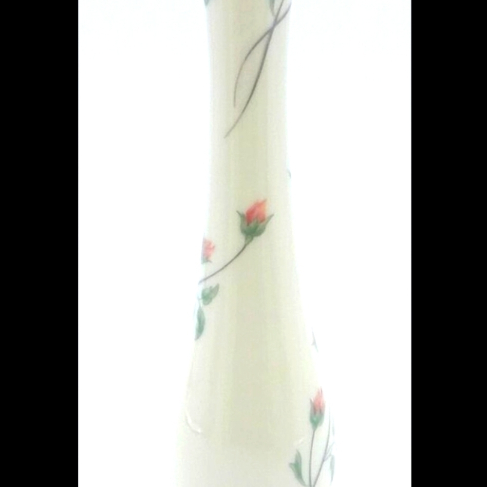 LENOX "Rose Manor" Bud Vase - Picture 3 of 7